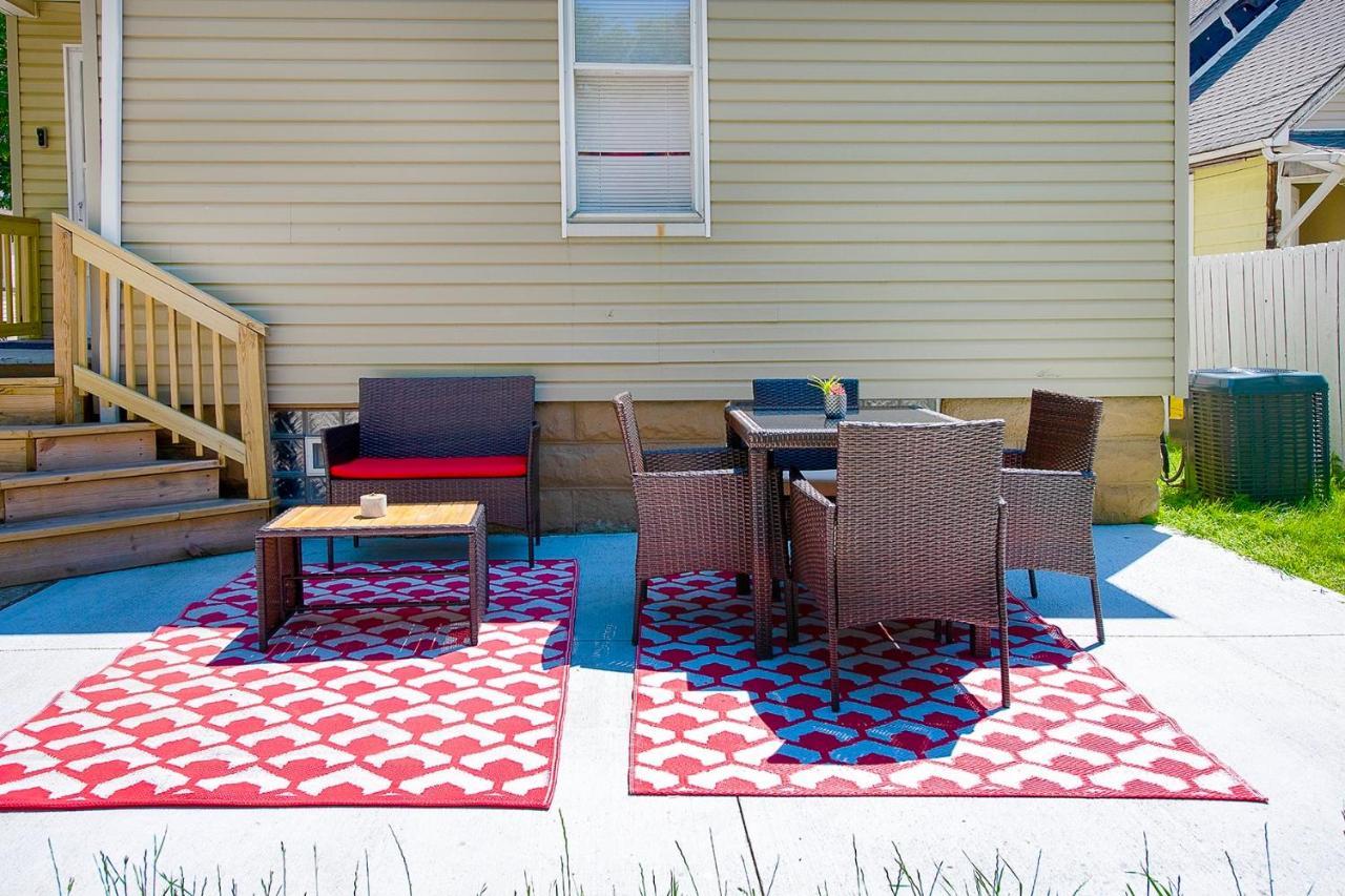 The Rubi Lounge - Spacious Brooklyn Centre Modern Escape Near Downtown With Parking, 300Mb Wifi & Self Check-In Cleveland Exterior foto