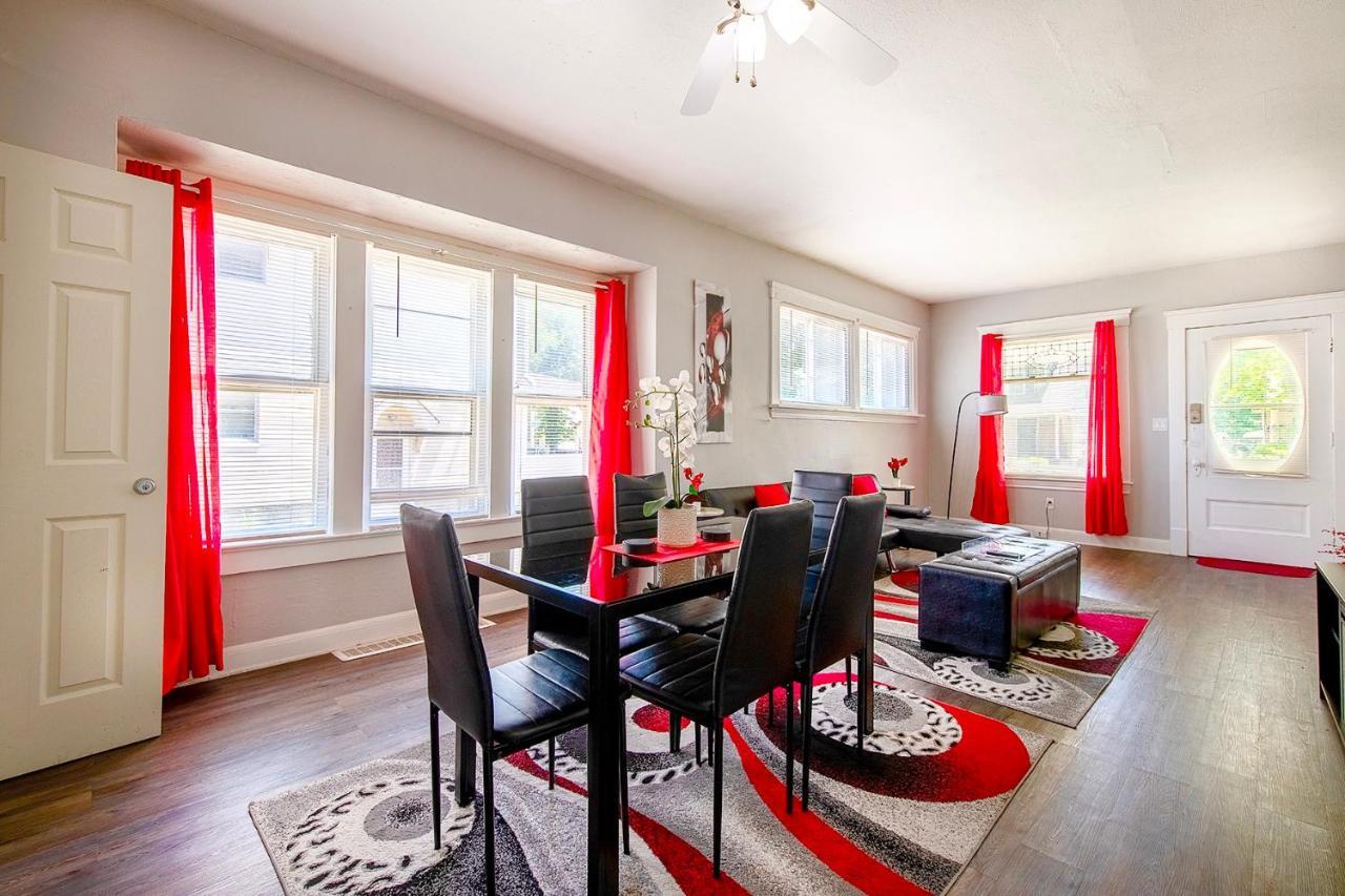 The Rubi Lounge - Spacious Brooklyn Centre Modern Escape Near Downtown With Parking, 300Mb Wifi & Self Check-In Cleveland Exterior foto